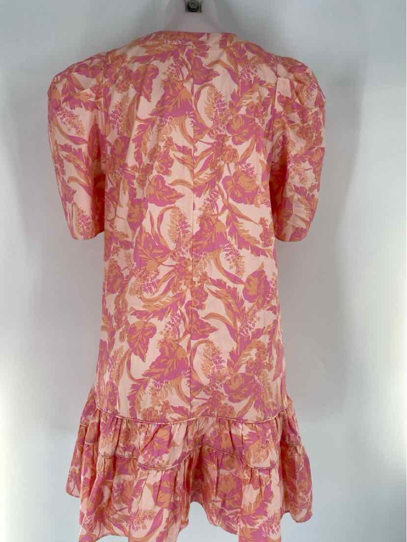 Size M OLIVACEOUS PINK PRINT Dress