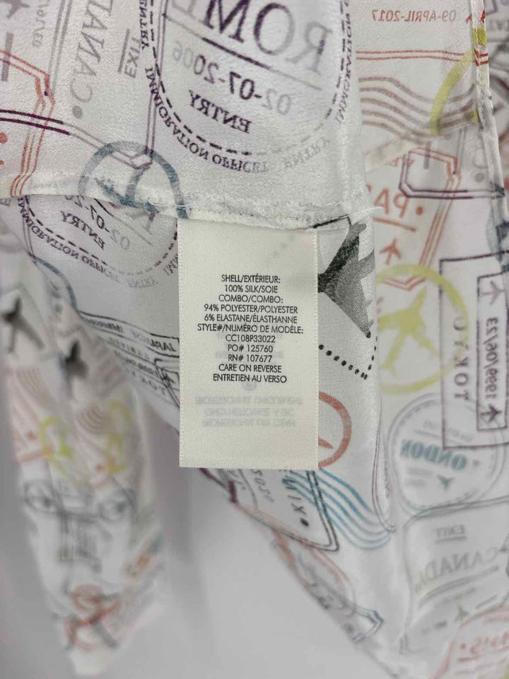 Size XS Alice + Olivia White Print Shirt
