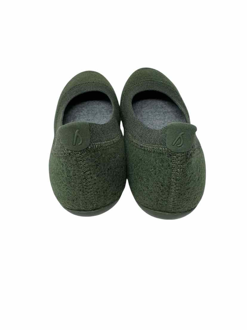 Shoe Size 10 ALL BIRDS Olive Flats