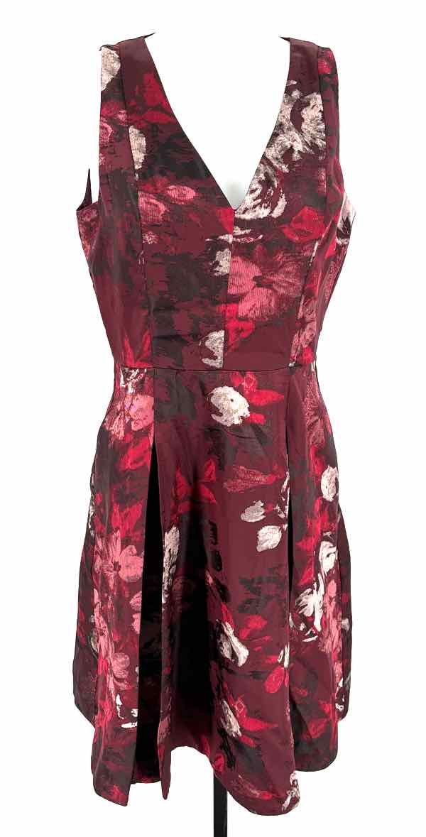 Size 6 White House Black Market Burgundy Dress