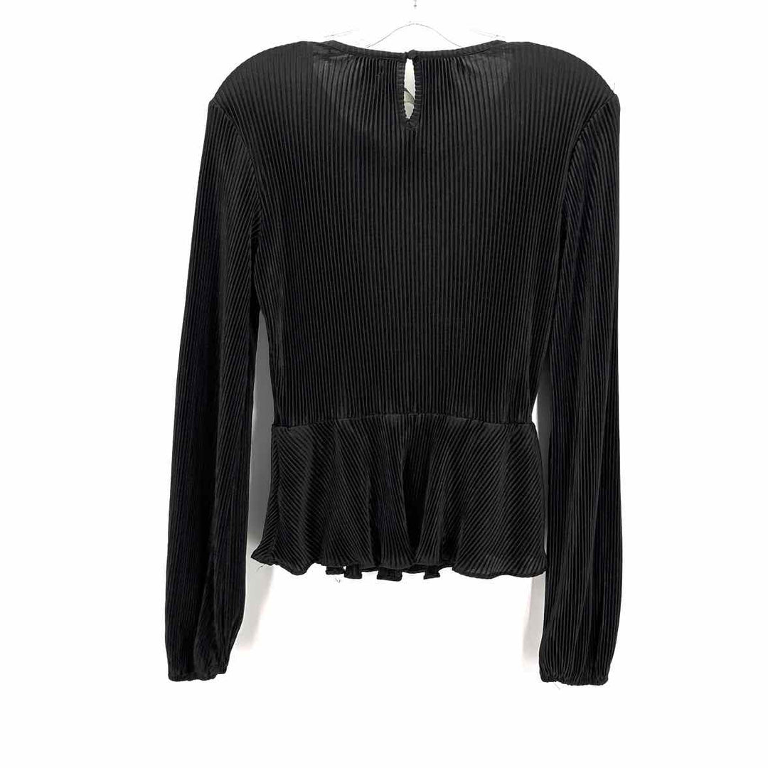Size S FABRIK Black Shirt
