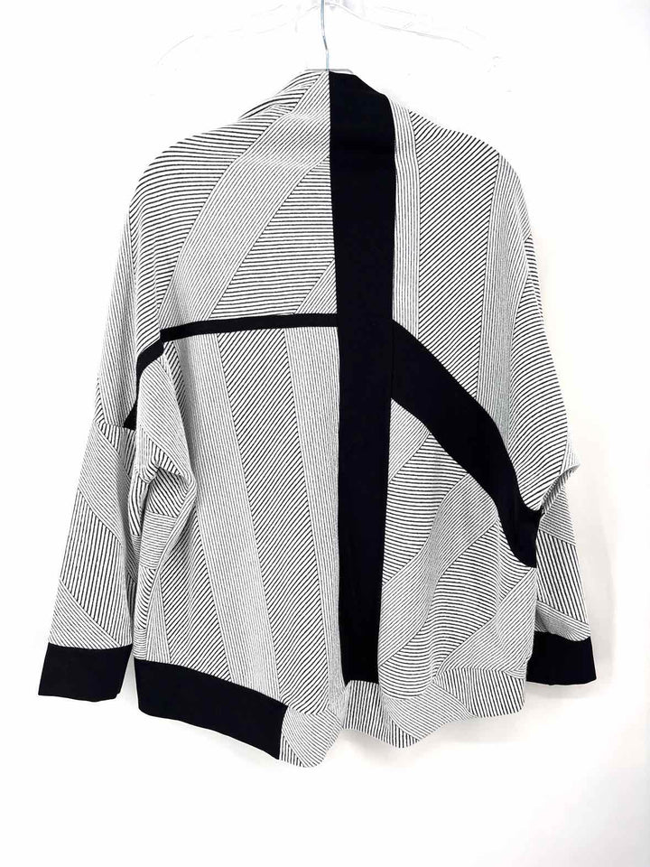 Size 2 Black/White Sweater