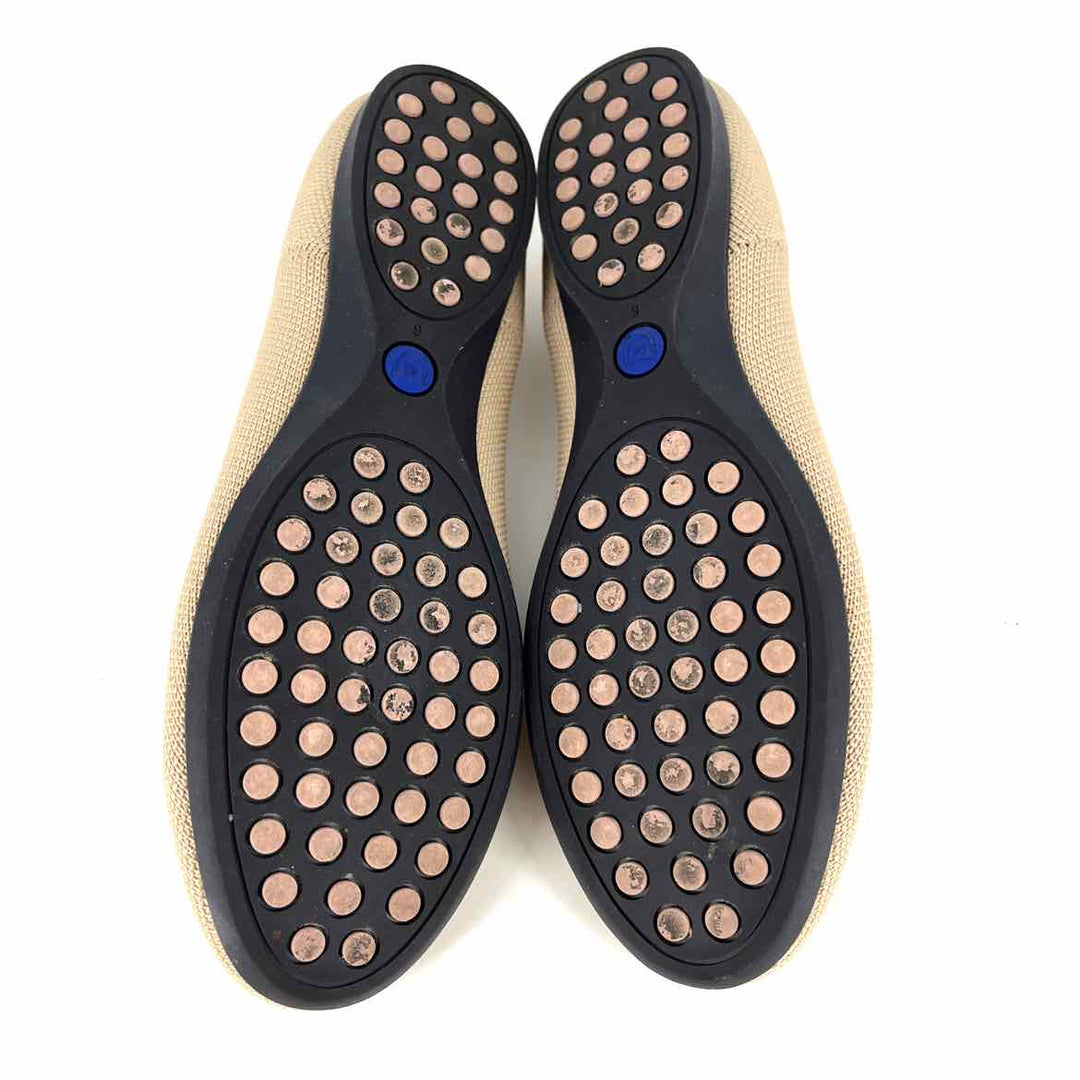 Shoe Size 6 ROTHY'S Tan Flats
