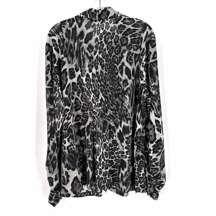 Size XL SUSAN GRAVER Gray Shirt