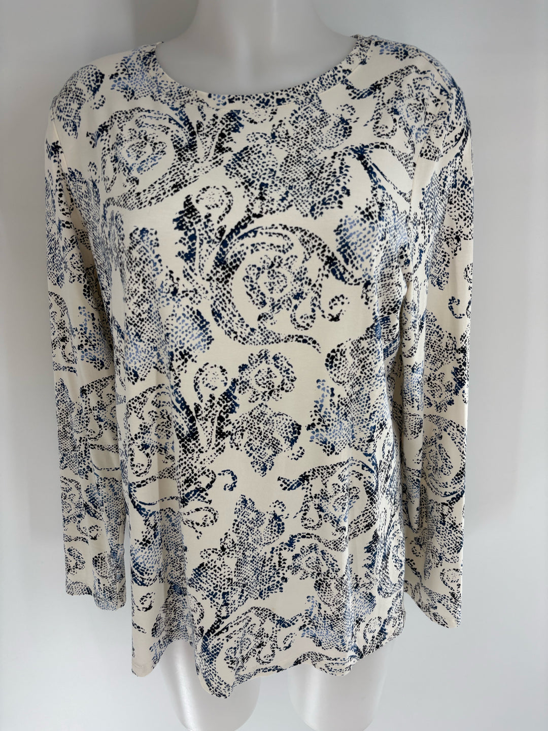 Size L Chico's Blue Shirt