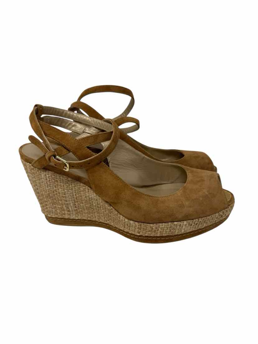 Shoe Size 9 Stuart Weitzman Tan Suede Pumps
