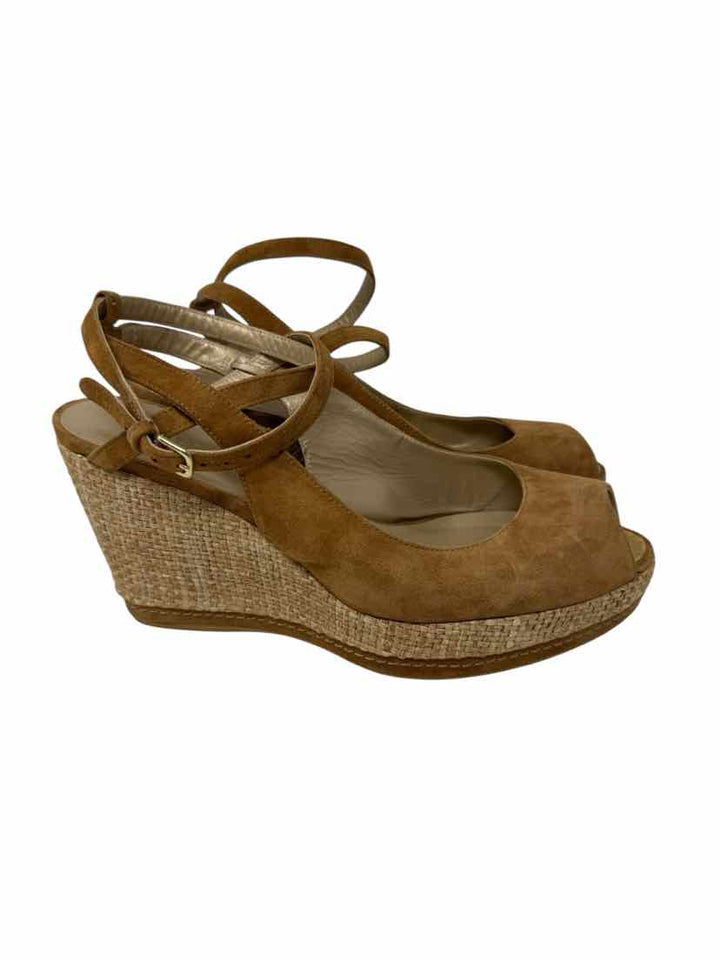 Shoe Size 9 Stuart Weitzman Tan Suede Pumps