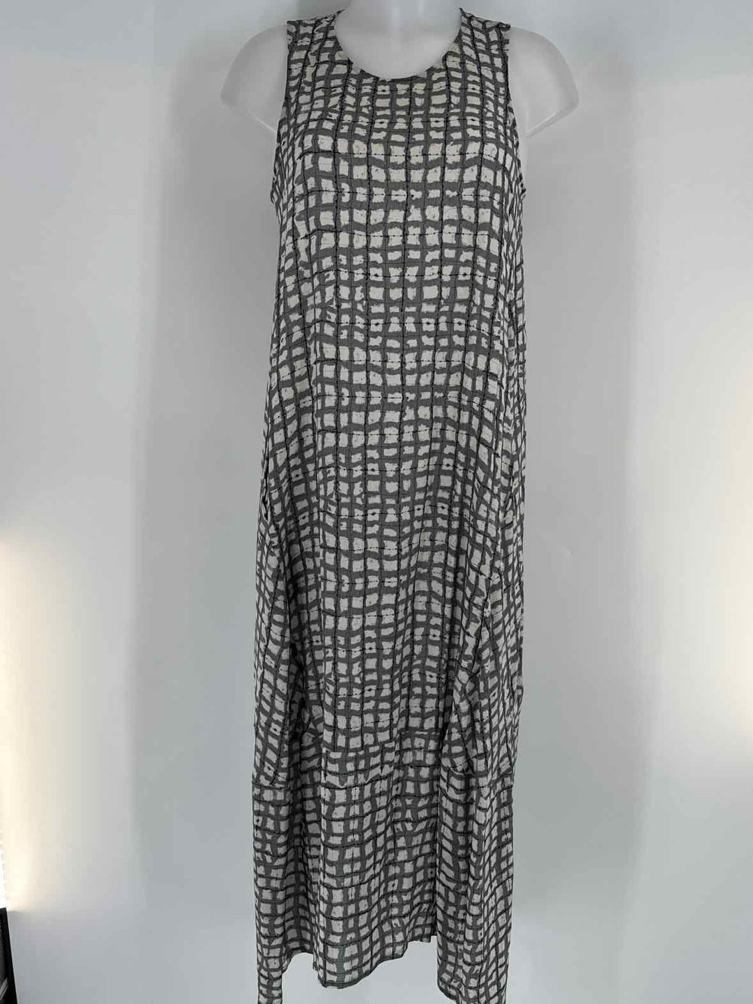 Size S Johnny Was gray print Dress