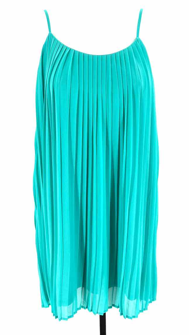Size M PEACH LOVE Green Dress