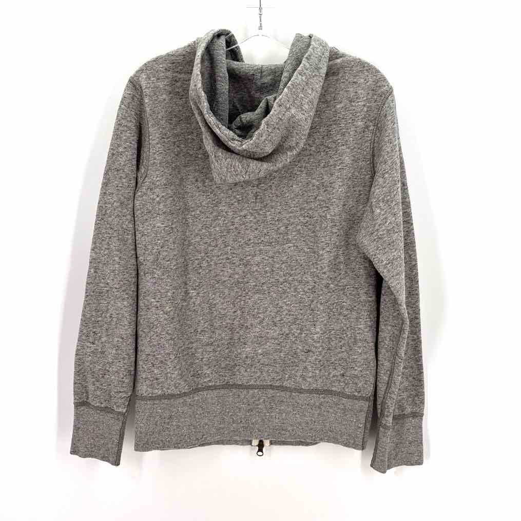 Size M Gray Sweater