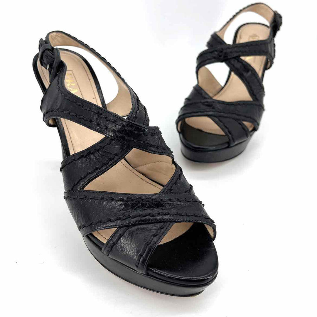 Shoe Size 39 PRADA Black Leather Sandals