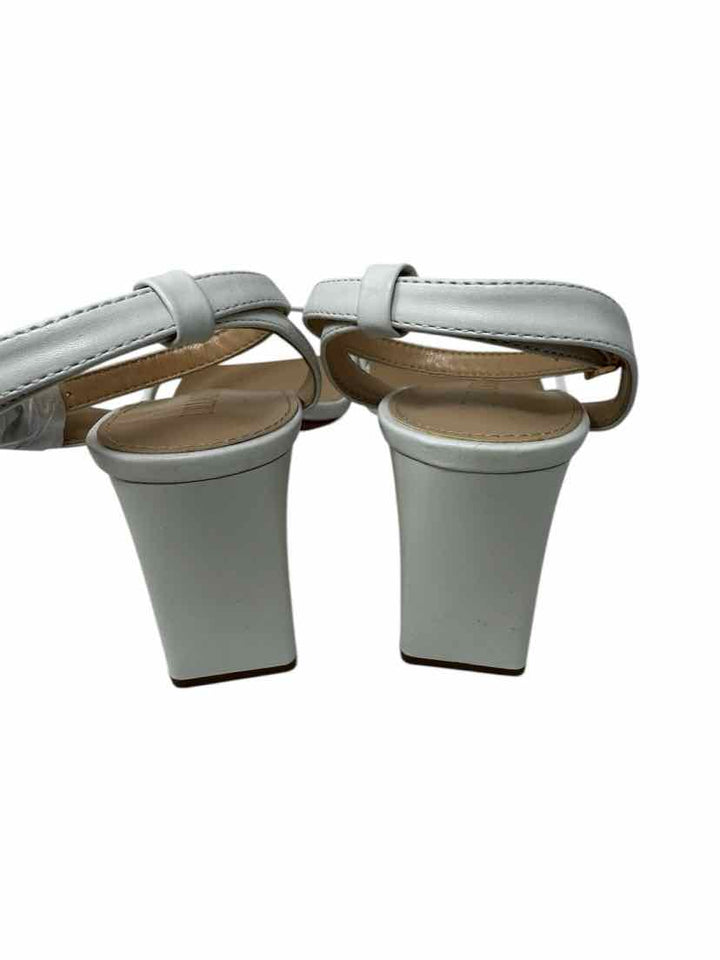 Shoe Size 9.5 White Sandals