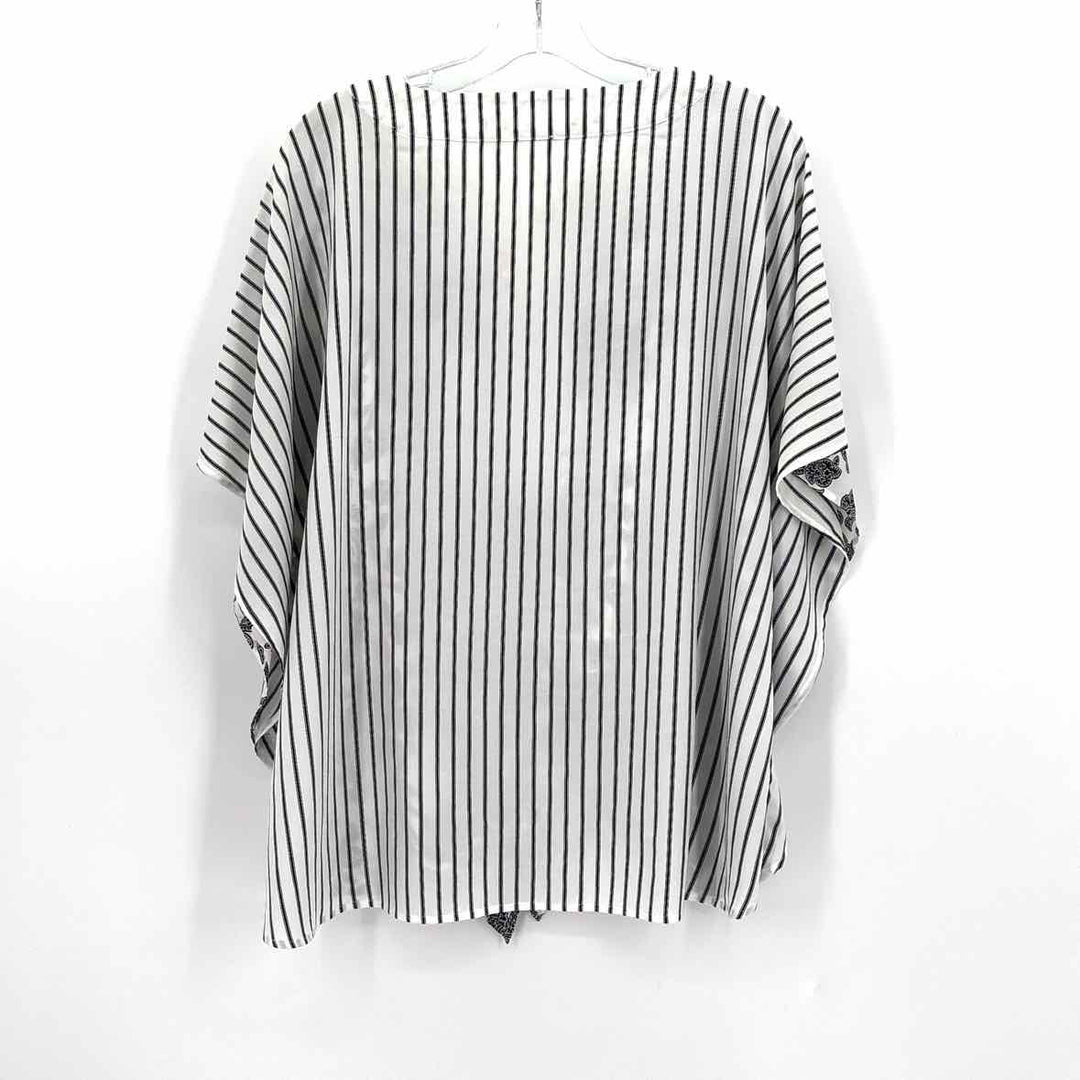 Size 2 Chico's Multi-Color Shirt