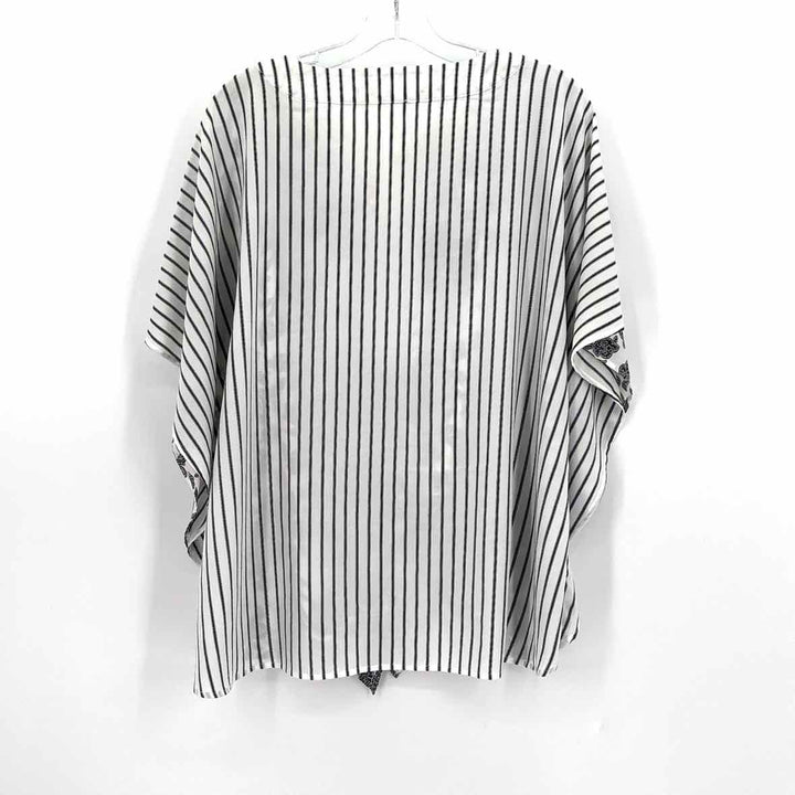 Size 2 Chico's Multi-Color Shirt