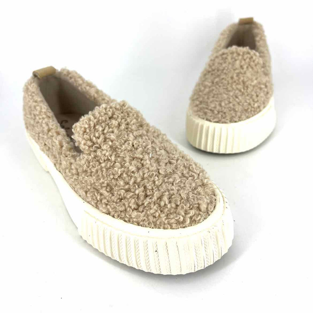Shoe Size 6 Splendid Tan Sneakers