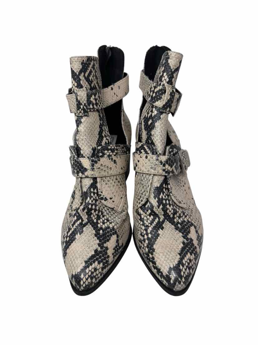 Shoe Size 10 Steve Madden Multi-Color Boots