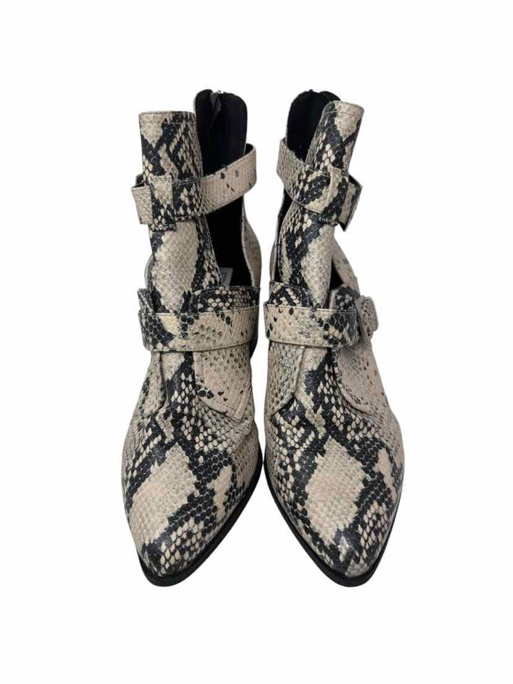 Shoe Size 10 Steve Madden Multi-Color Boots