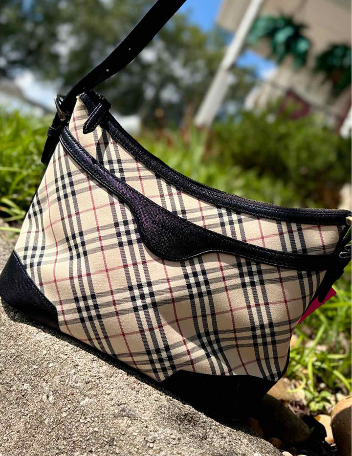 Burberry Luxury - Purse