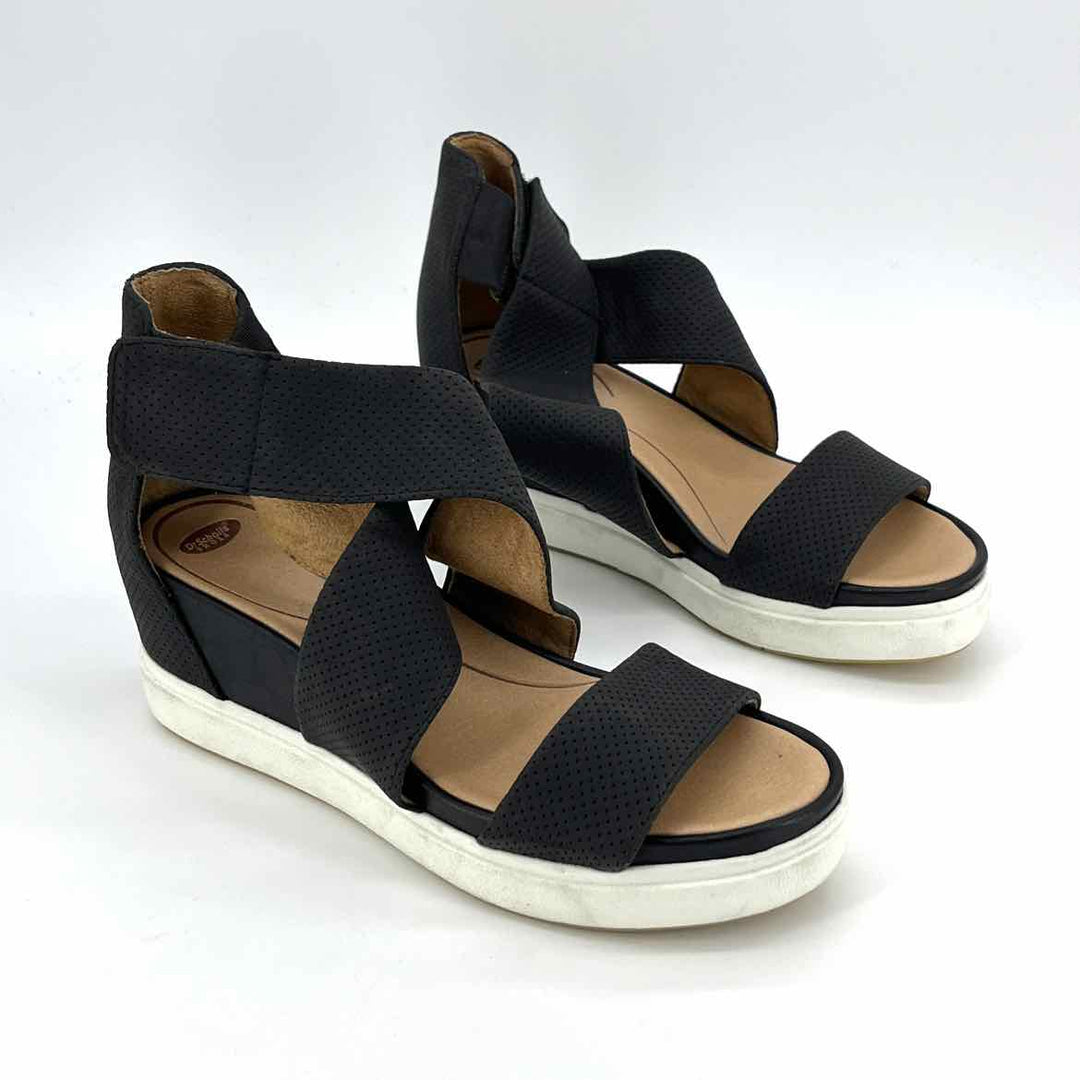 Shoe Size 7.5 dr scholls Black Sandals