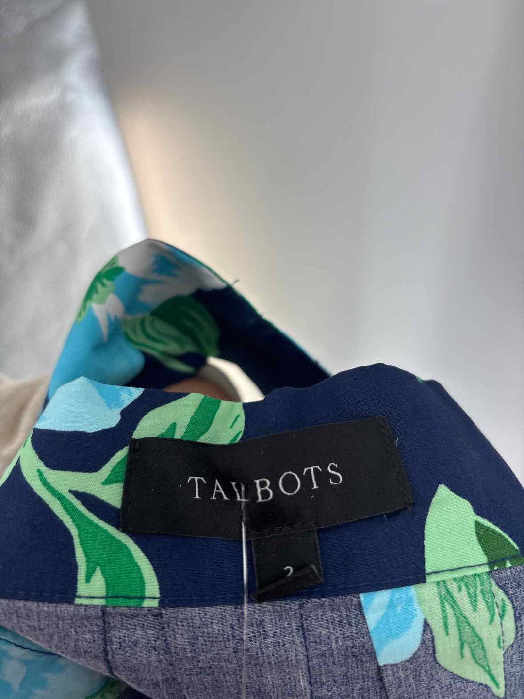 Size 2 Talbots Navy Print Skirt