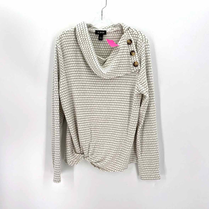 Size L Cream Quilted Shirt
