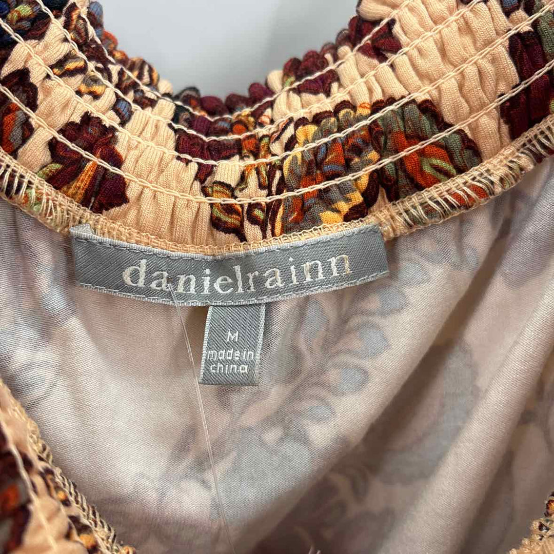 Size M DANIEL RAINN Peach Shirt