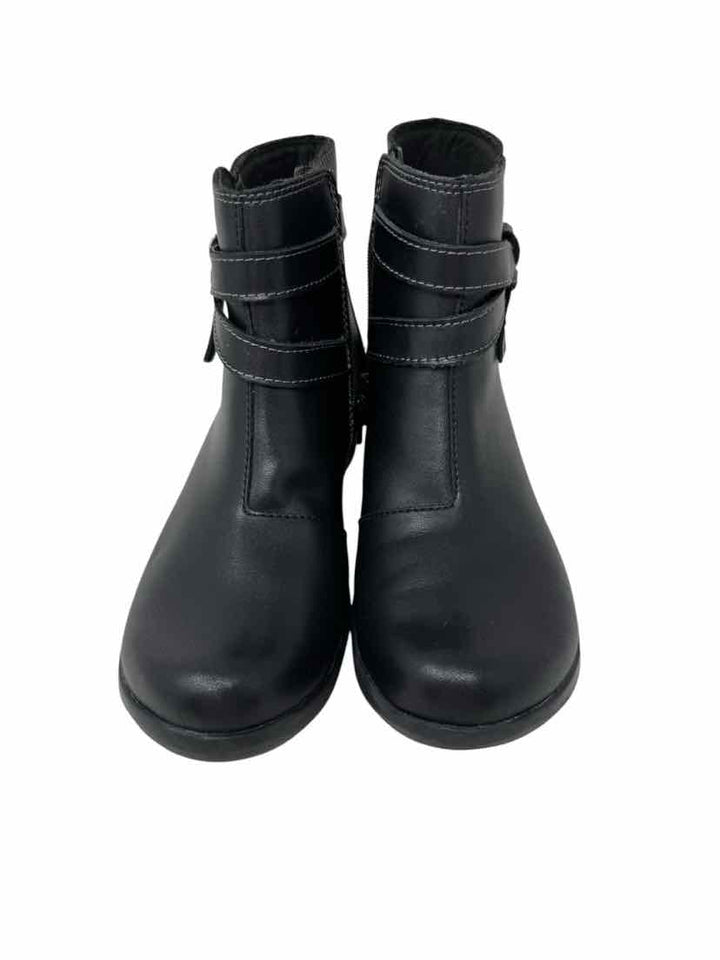 Shoe Size 8.5 CLARKS Black Leather Boots