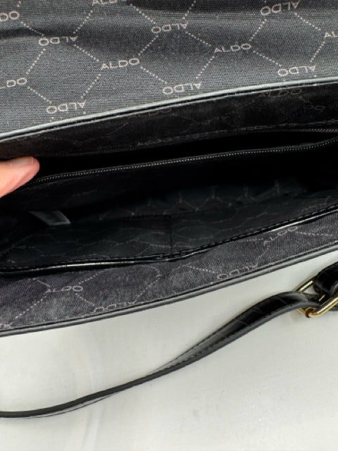 Aldo Purse