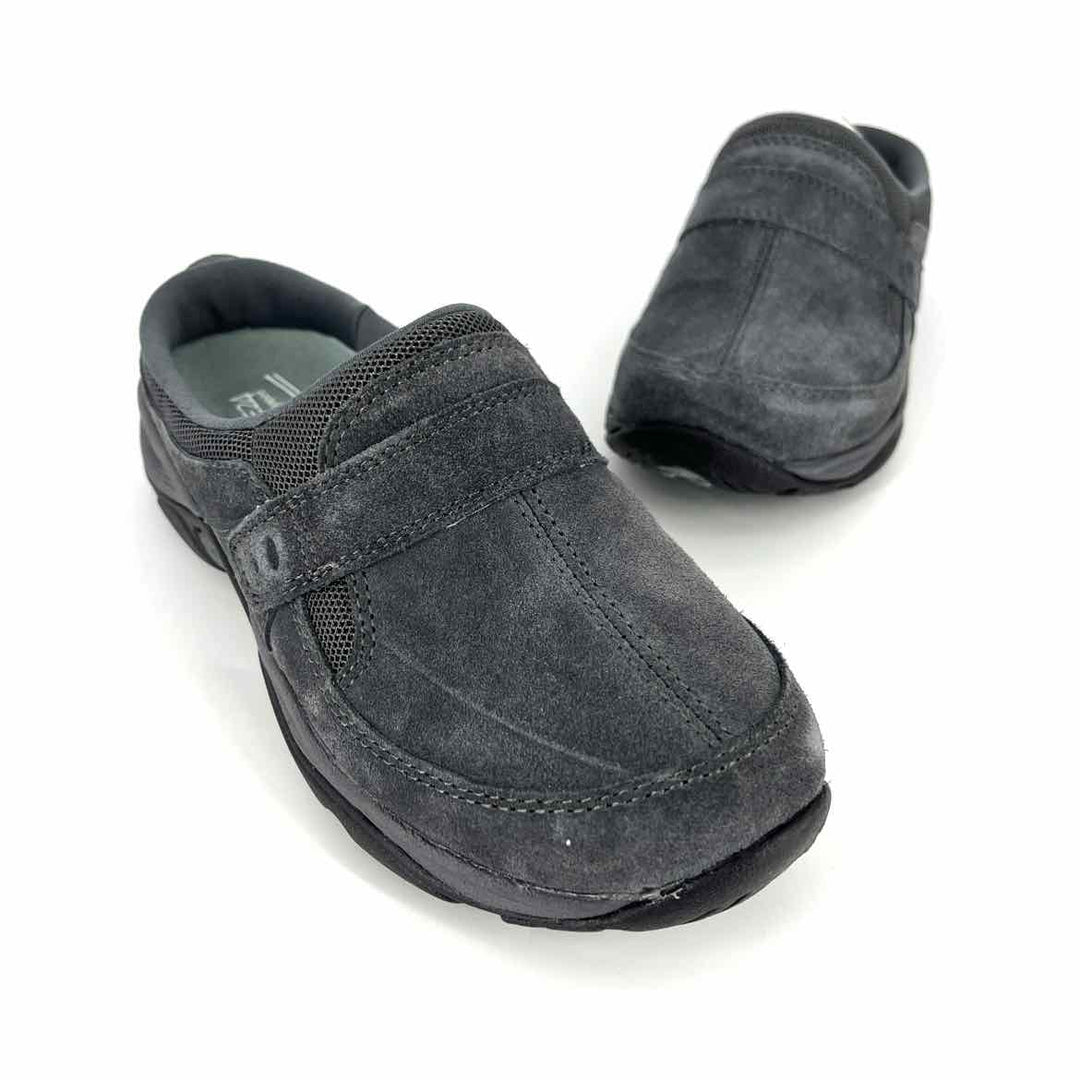 Shoe Size 6 EASY SPIRIT Gray Flats