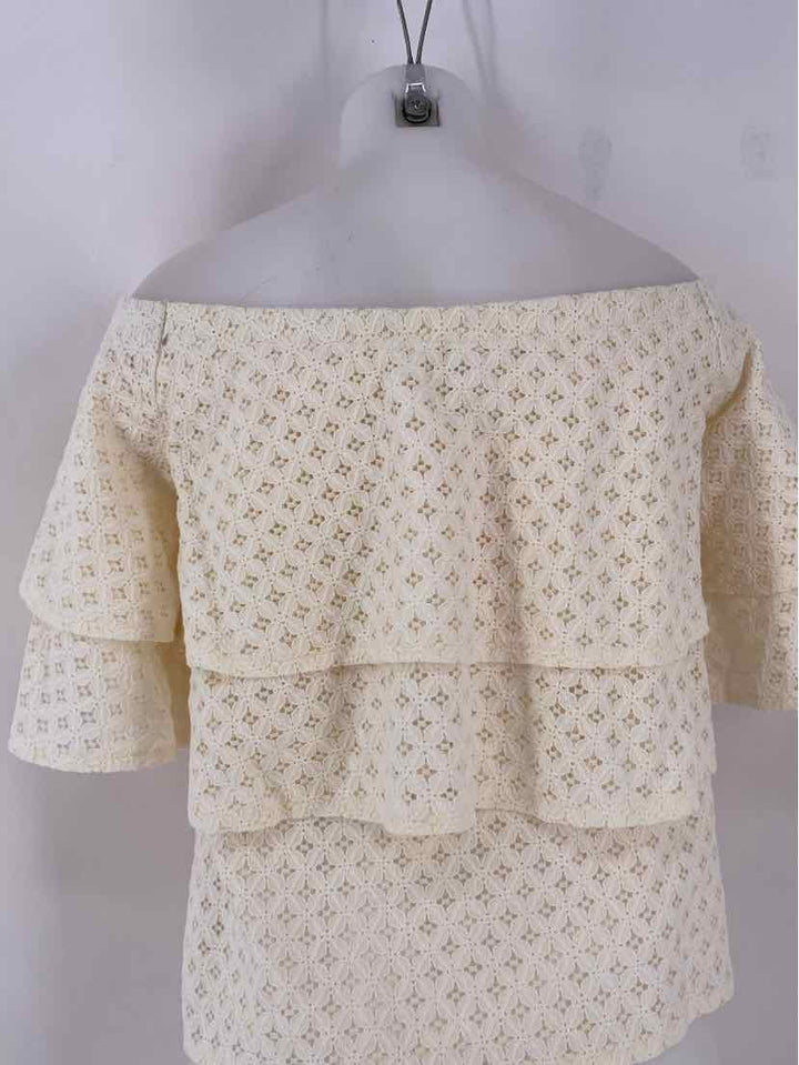 Size M Banana Republic Cream Lace Shirt