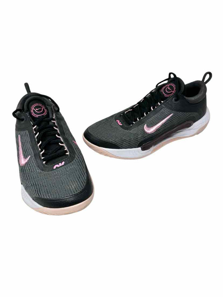 Shoe Size 9.5 Nike Gray Sneakers