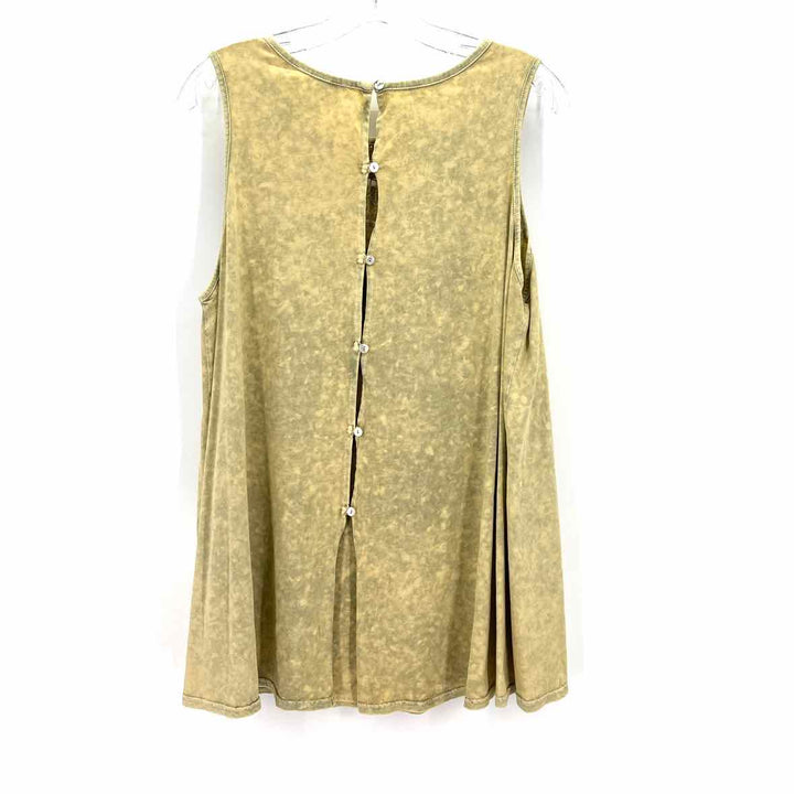 Size M EASEL Green Mesh Shirt