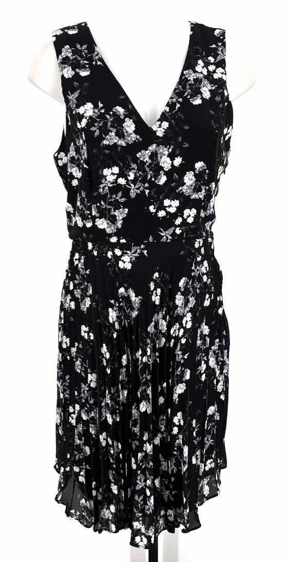 Size 10 Banana Republic Black Dress