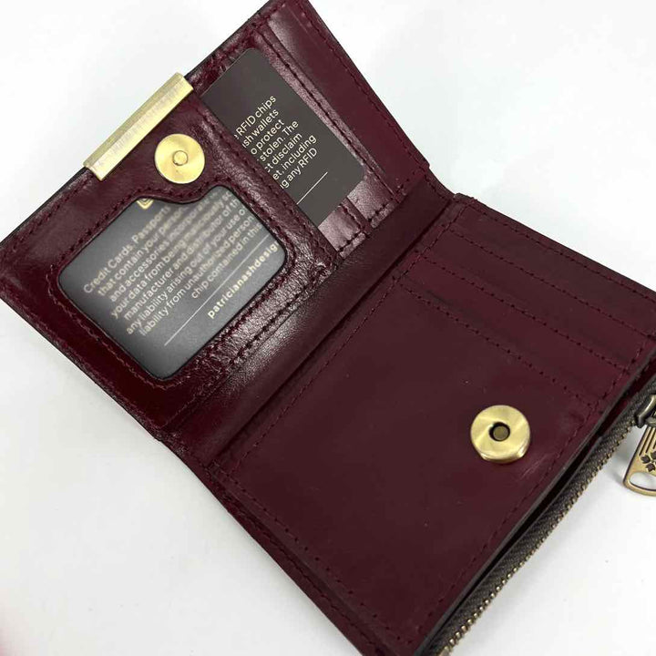 PATRICIA NASH Wallet
