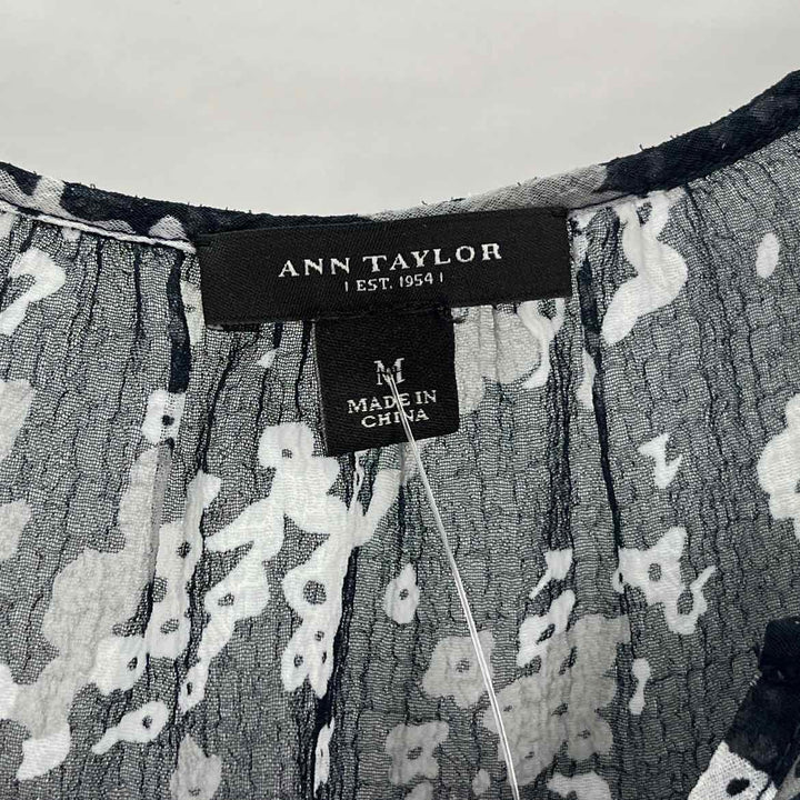 Size M Ann Taylor Navy Print Shirt