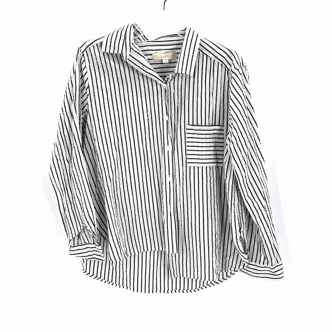 Size L Ann Taylor Gray Shirt