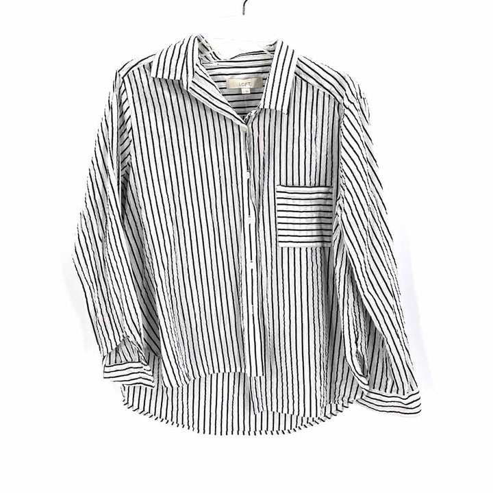 Size L Ann Taylor Gray Shirt