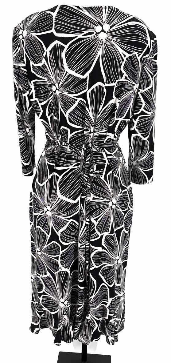 Size L Chico's Black Dress
