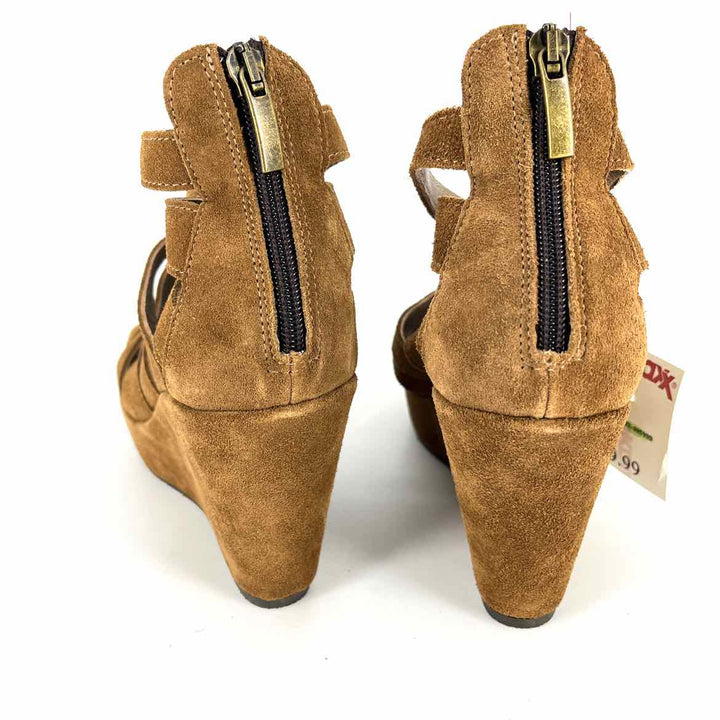 Shoe Size 40 CORDANI Brown Wedge