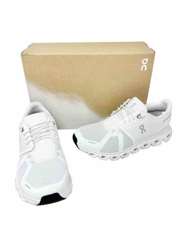 Shoe Size 9.5 ON CLOUD White Sneakers