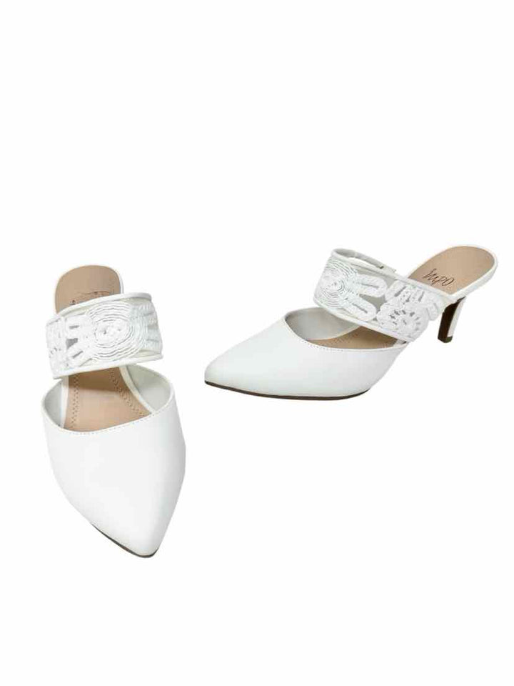 Shoe Size 7.5 IMPO White Pumps