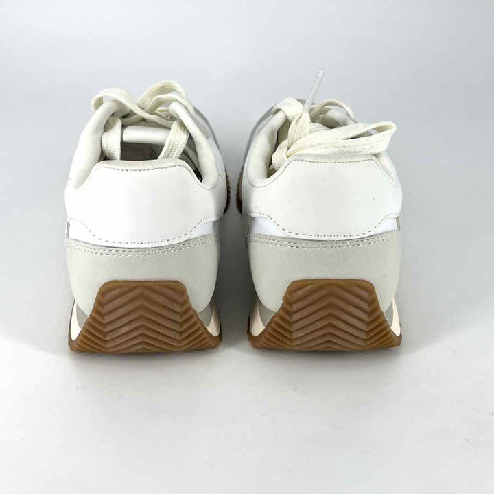 Shoe Size 6 UNIVERSAL THREAD White Faux Leather Nylon Sneakers