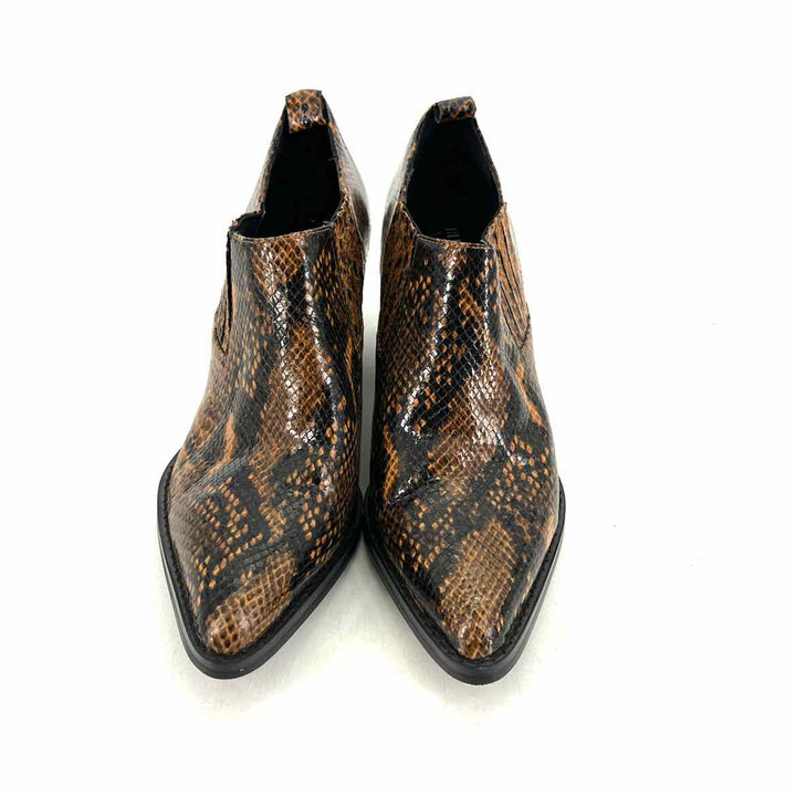 Shoe Size 9 Brown Boots