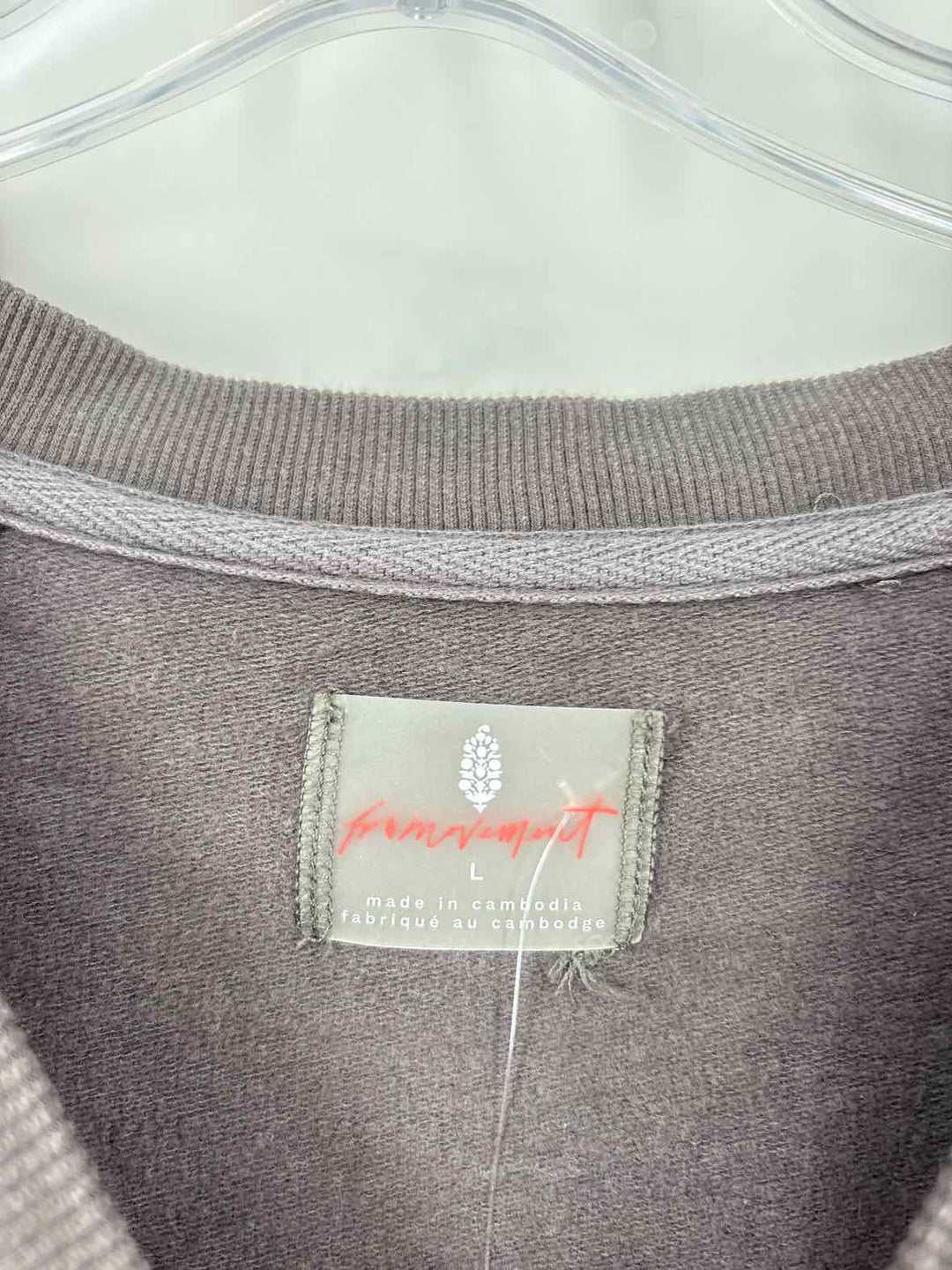 Size L FREE PEOPLE Gray Sweater