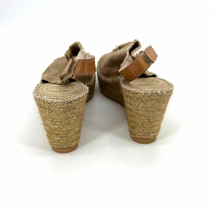 Shoe Size 38 Tan Wedge