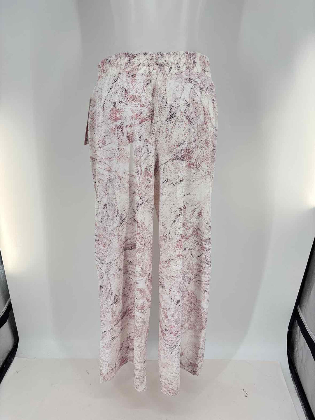 Size 8 Lululemon Pink Pants
