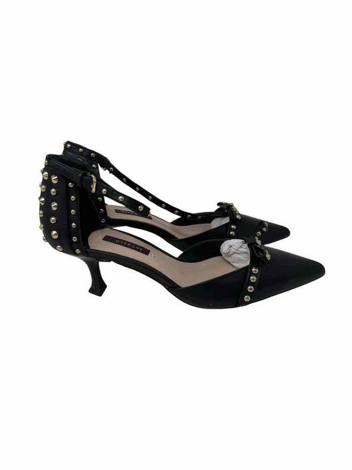 Shoe Size 38 Black Leather Pumps