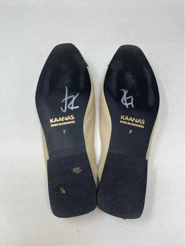 Shoe Size 7 Cream Flats