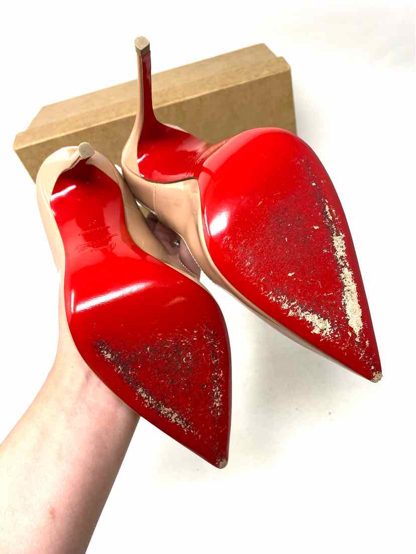 Shoe Size 37 CHRISTIAN LOUBOUTIN Beige PATENT Luxury - Pumps