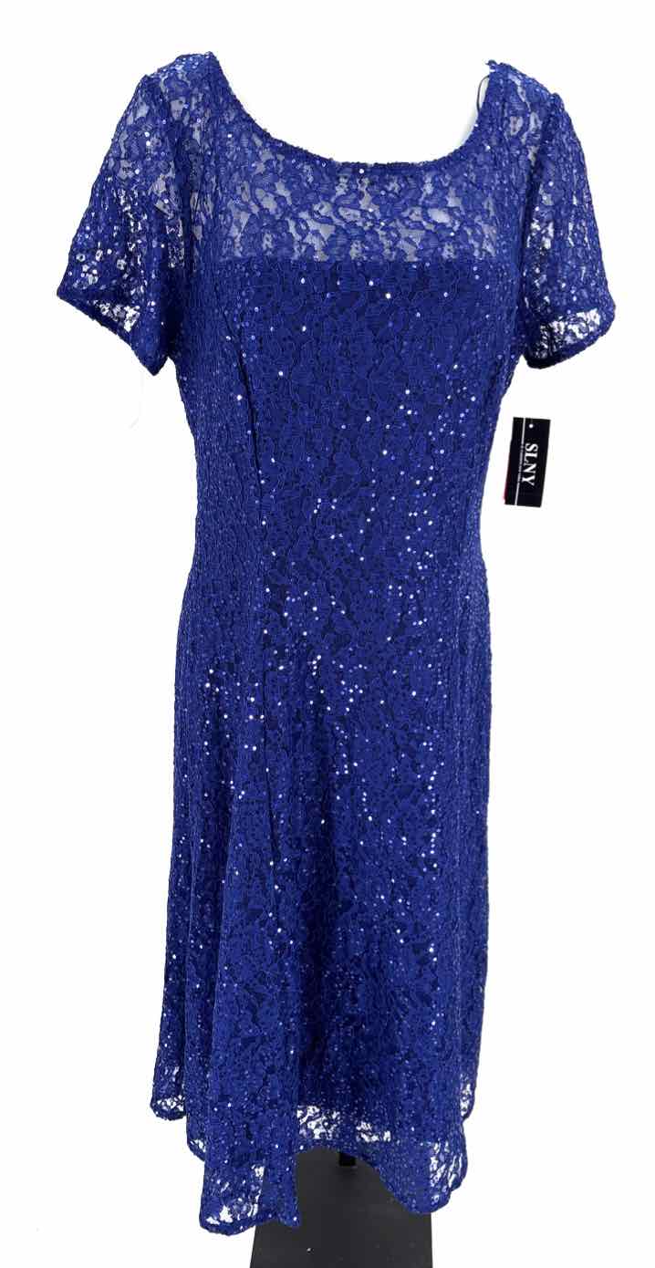 Size 14 SLNY Blue Dress